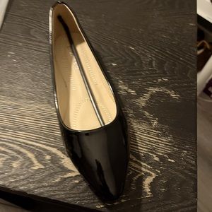 Size 7 new black flats